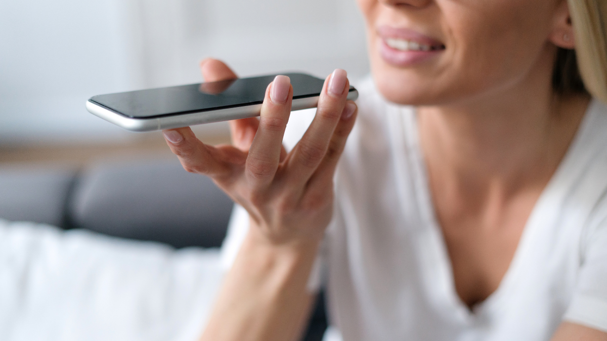 Escríbenos o llámanos